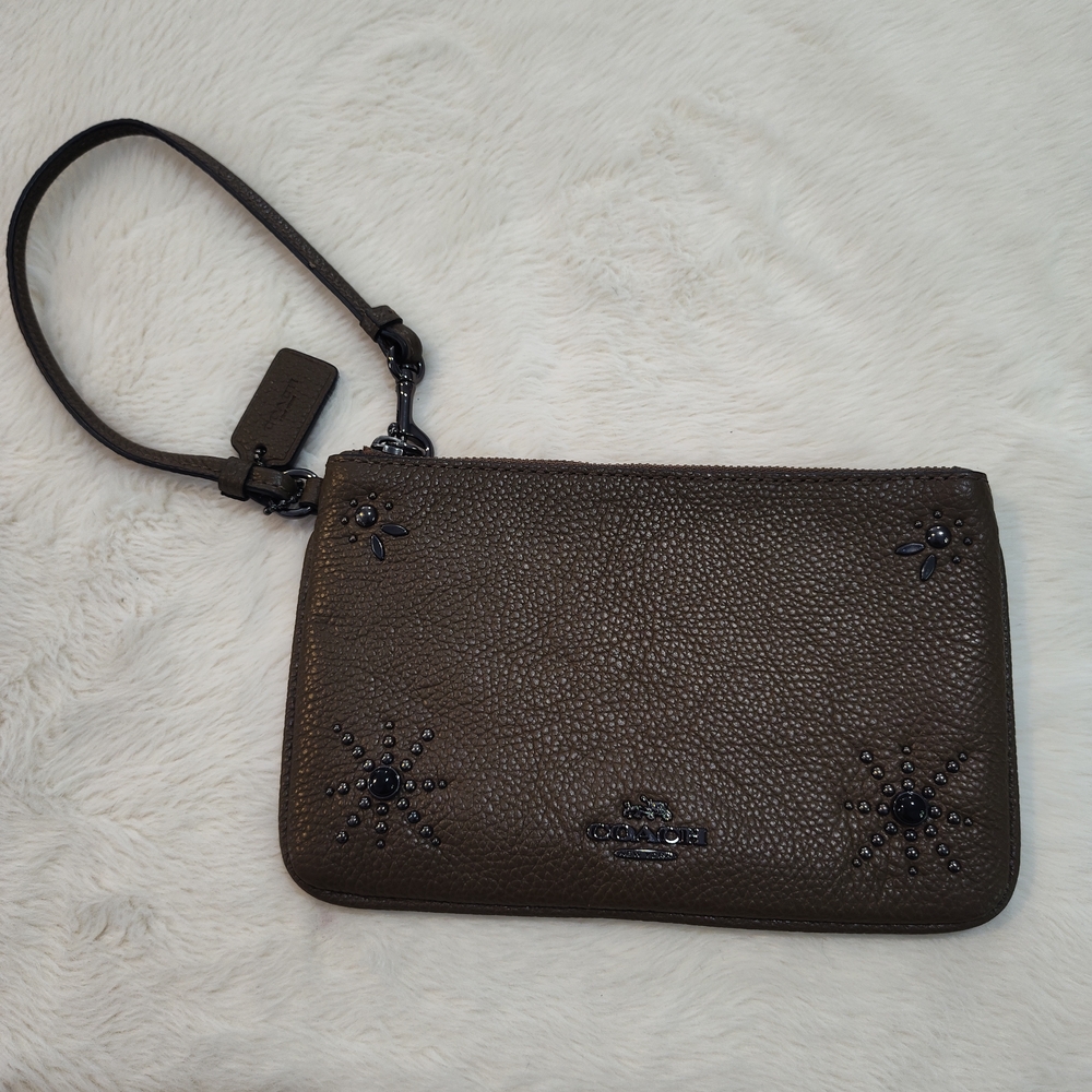 NWOT Coach Dark Olive Wrist J1680 53530